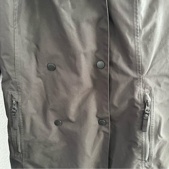 Helly Hansen Helly Tech Protection Waterproof Belted Hooded Jacket Women’s Large - Picture 3 of 15